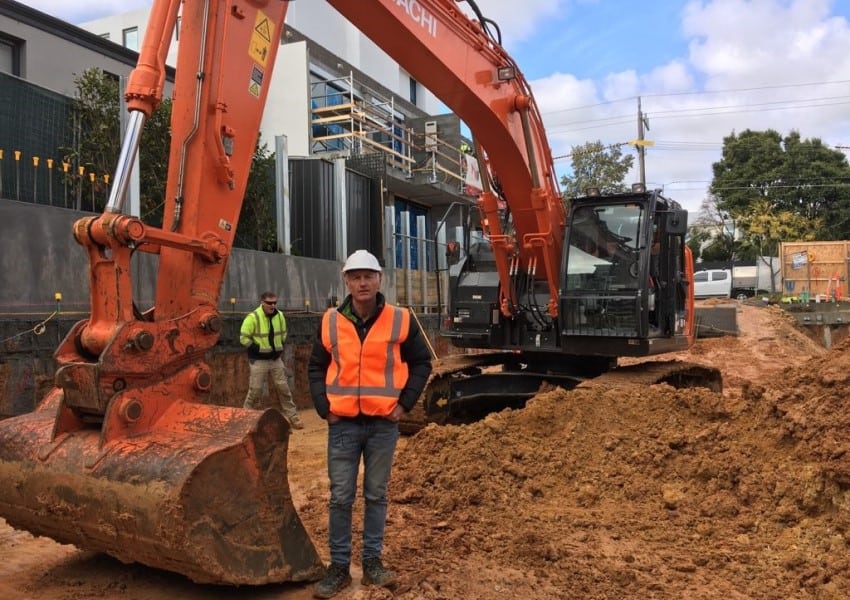 iDig benefits contractors large and small